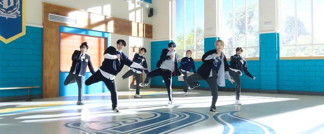 youtube.com/ HYBE LABELS