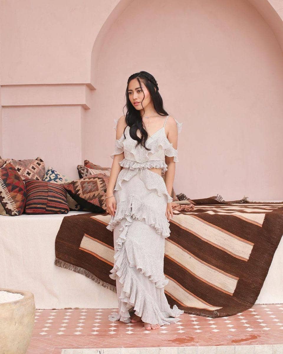 instagram.com/rachelvennya