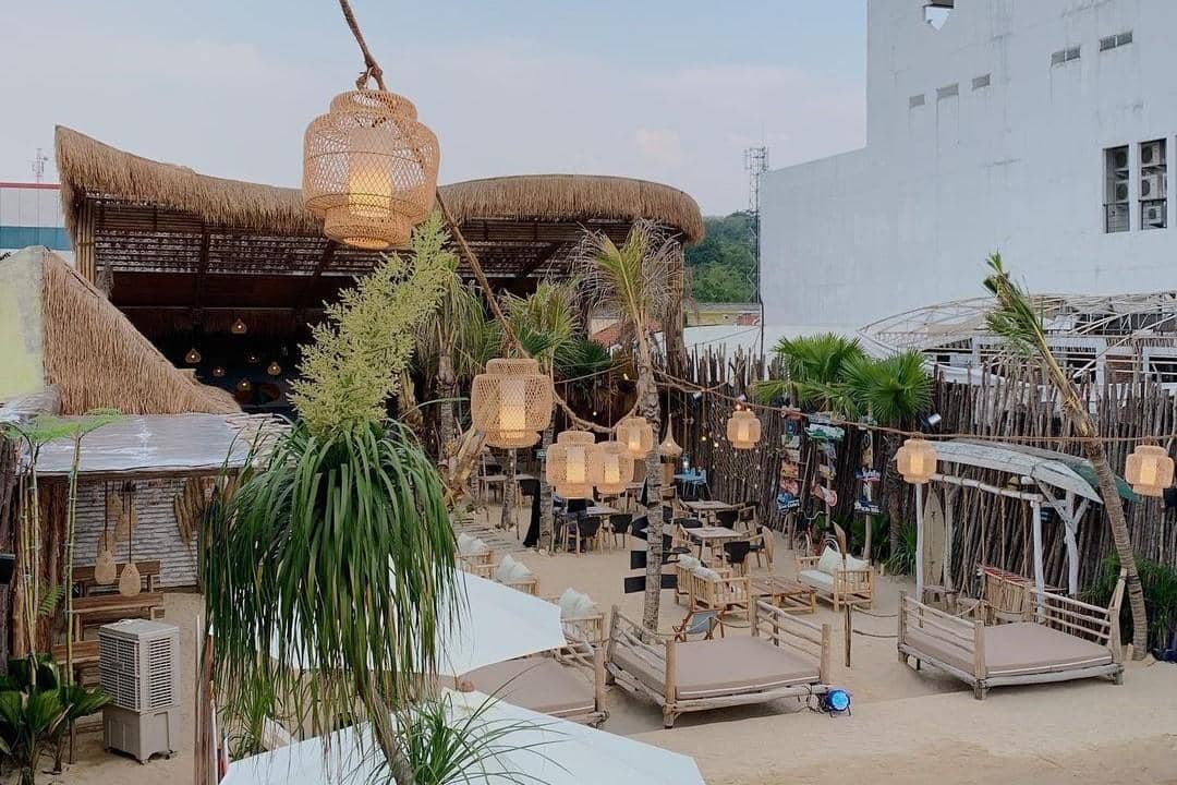 Instagram.com/rositajalanjalan