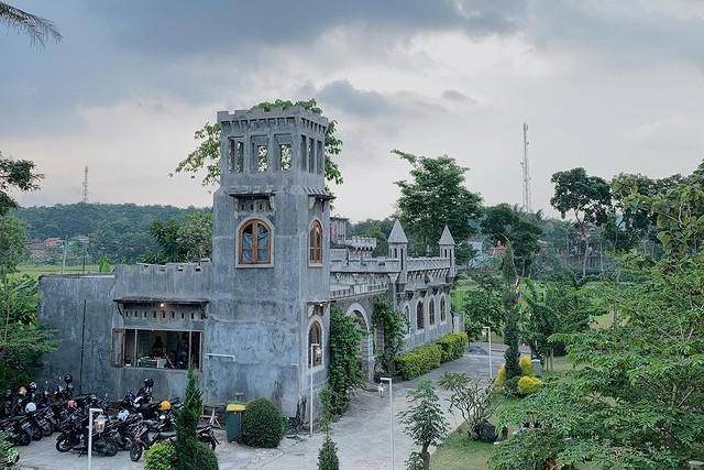 5 Tempat Teduh di Semarang, Aman untuk Social Distancing