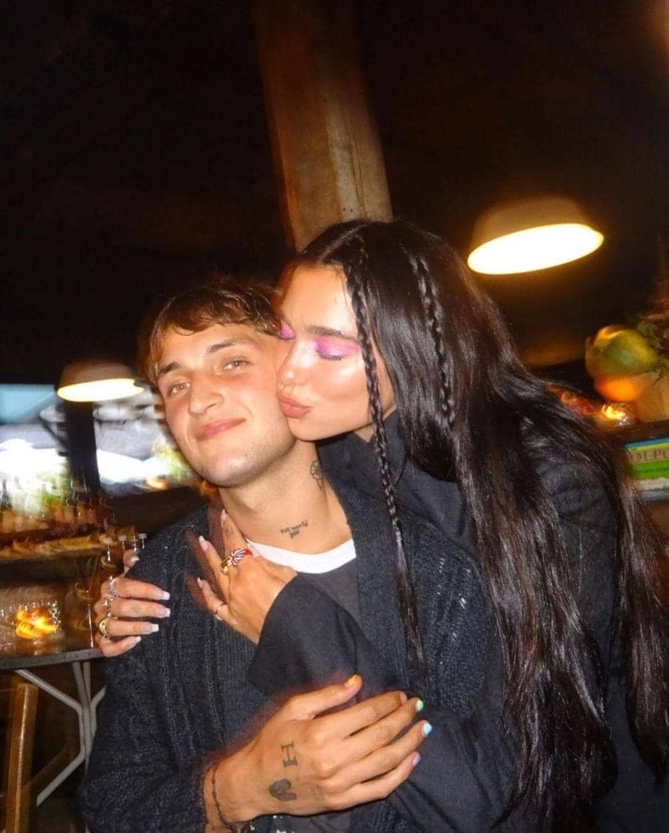 Instagram.com/dualipa