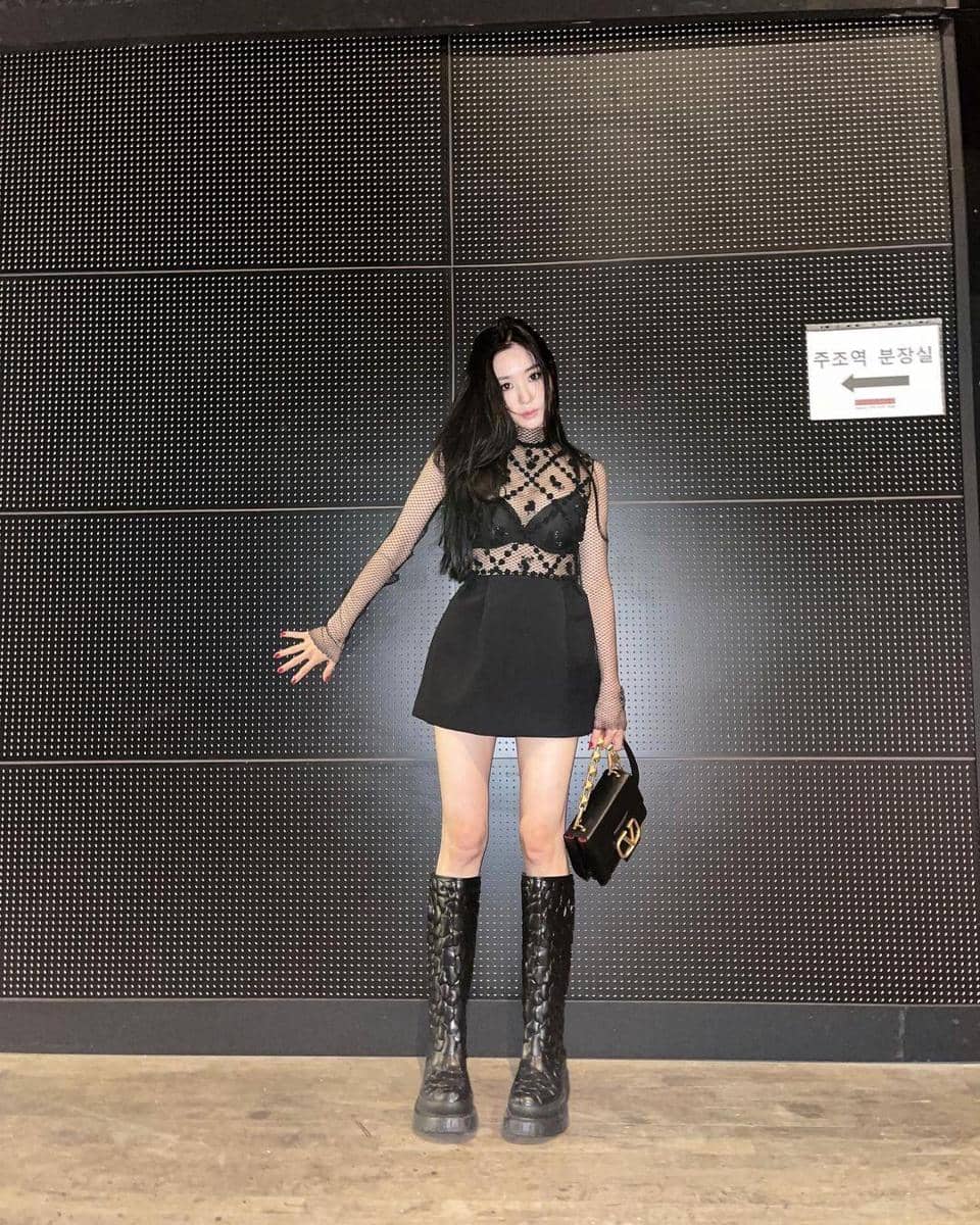 instagram.com/tiffanyyoungofficial