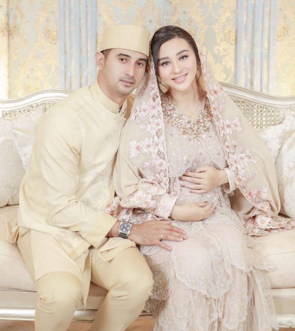 Instagram.com/alisyakieb