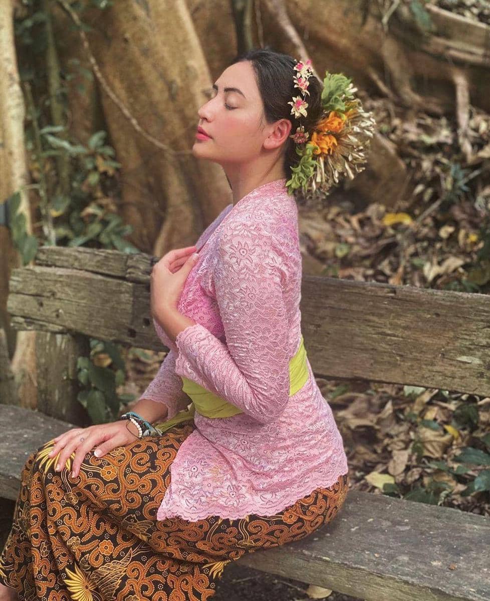 instagram.com/mutiarahazle