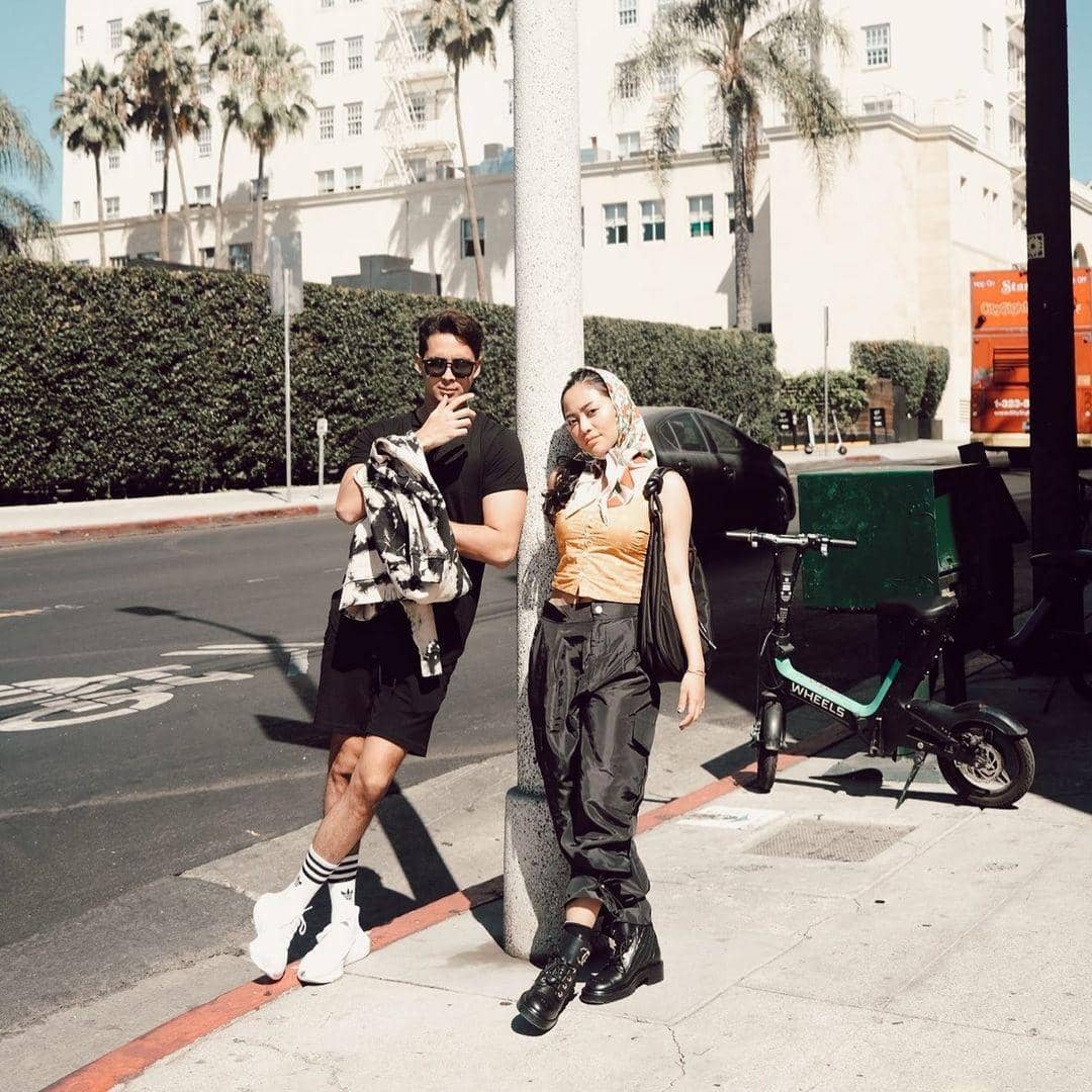 instagram.com/rachelvennya