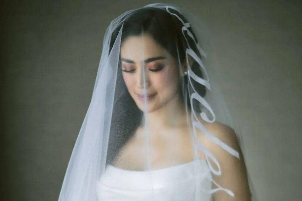 instagram.com/thebridestory