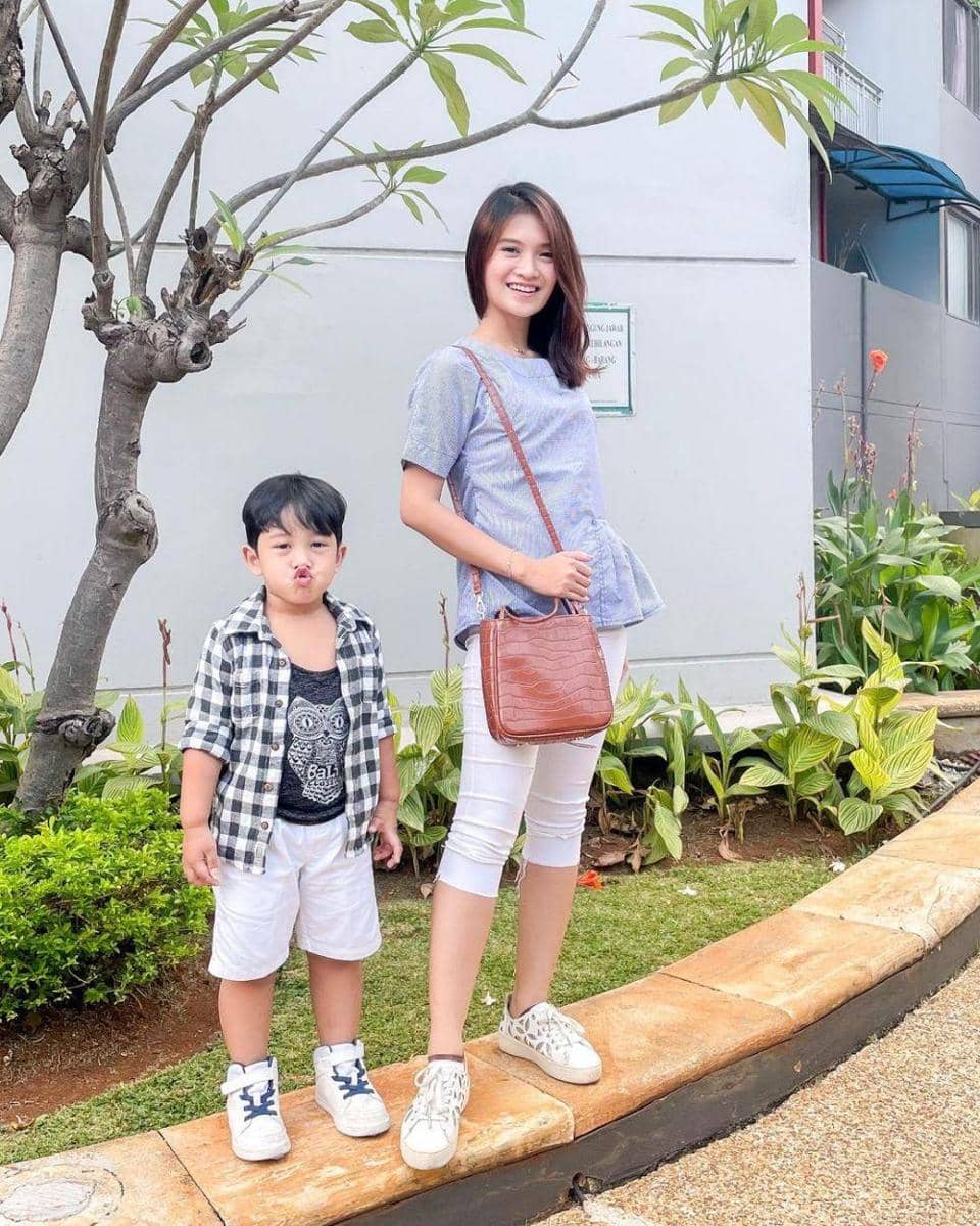 Instagram.com/vinessainez