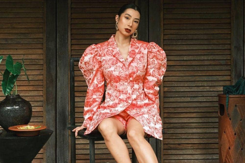 instagram.com/jenniferbachdim