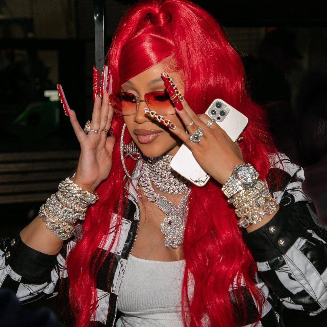 instagram.com/iamcardib