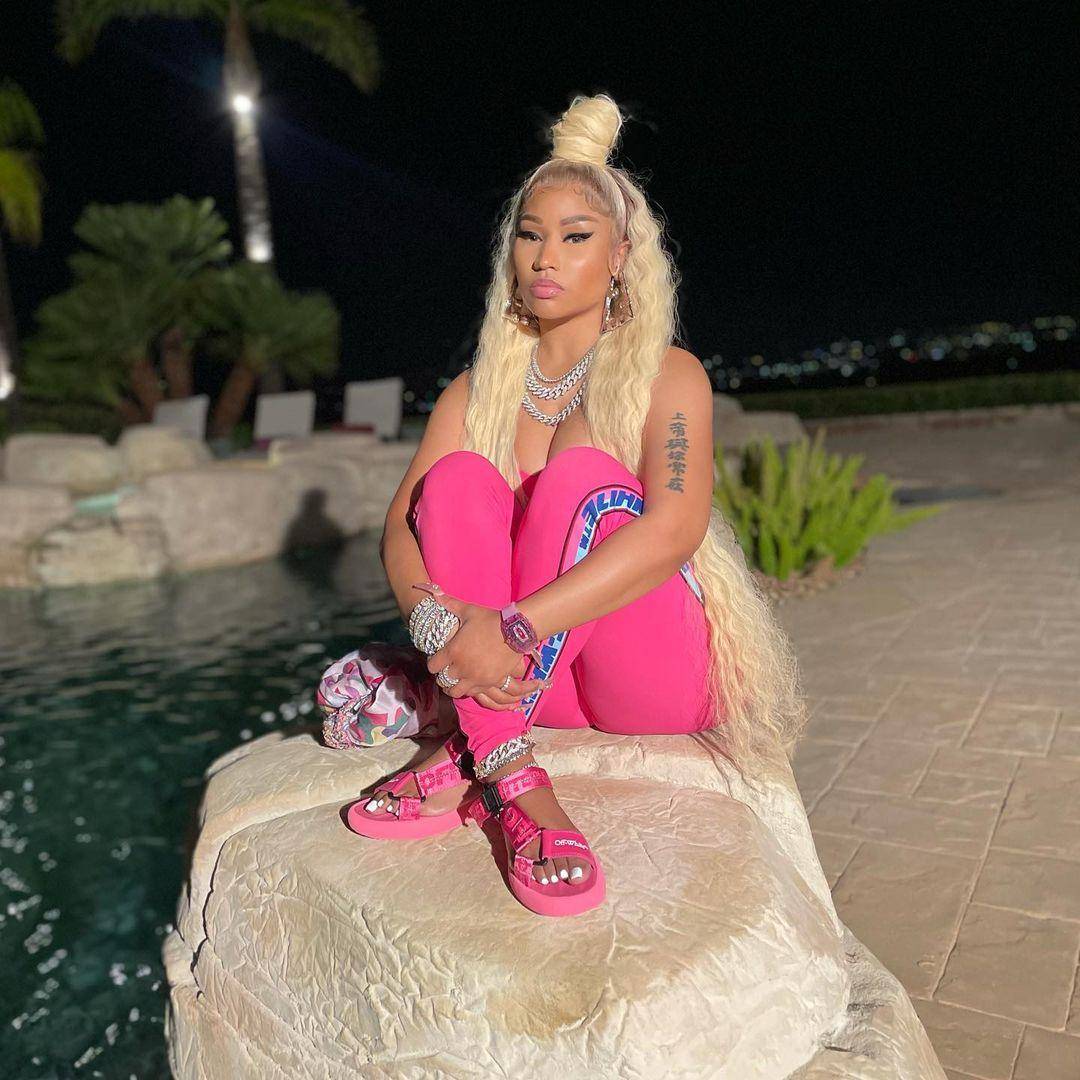 instagram.com/nickiminaj