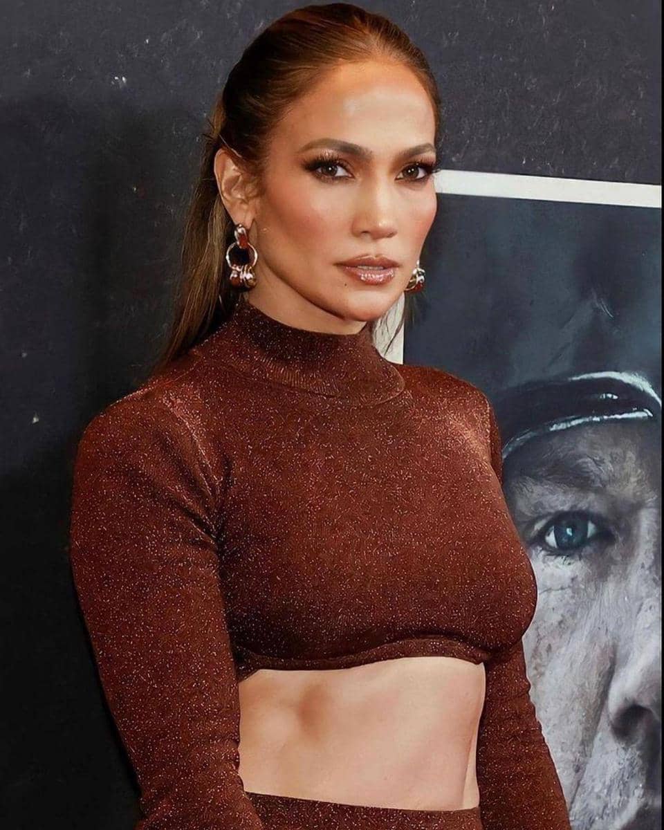 instagram.com/jlo