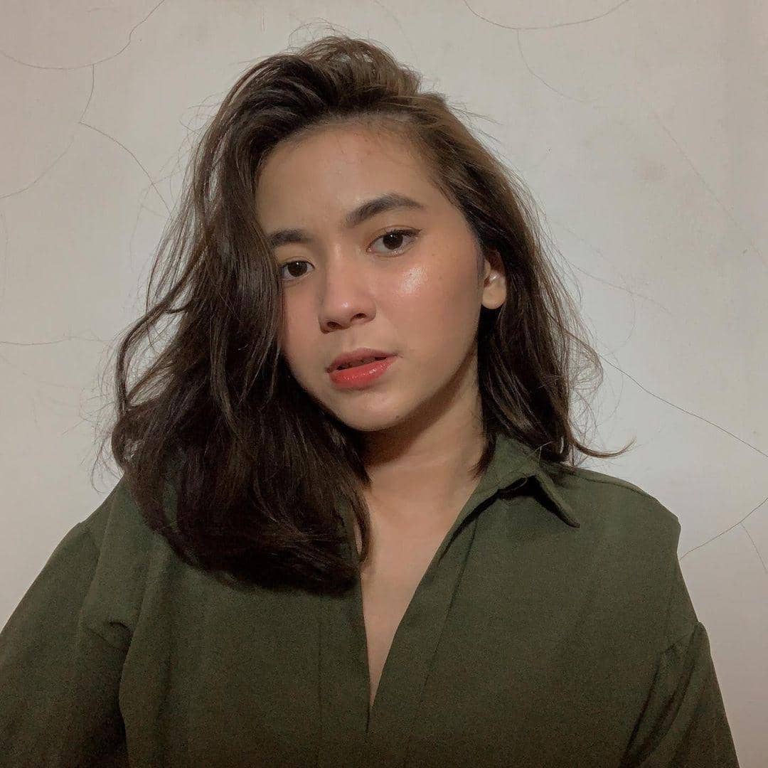 instagram.com/ashzahrantiara