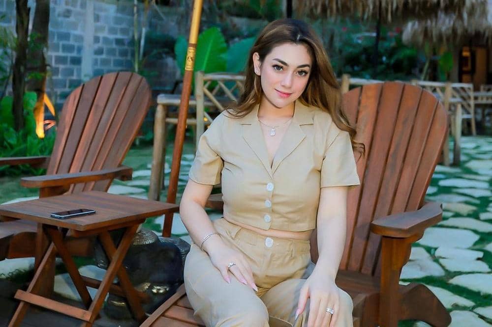 Instagram.com/celine_evangelista