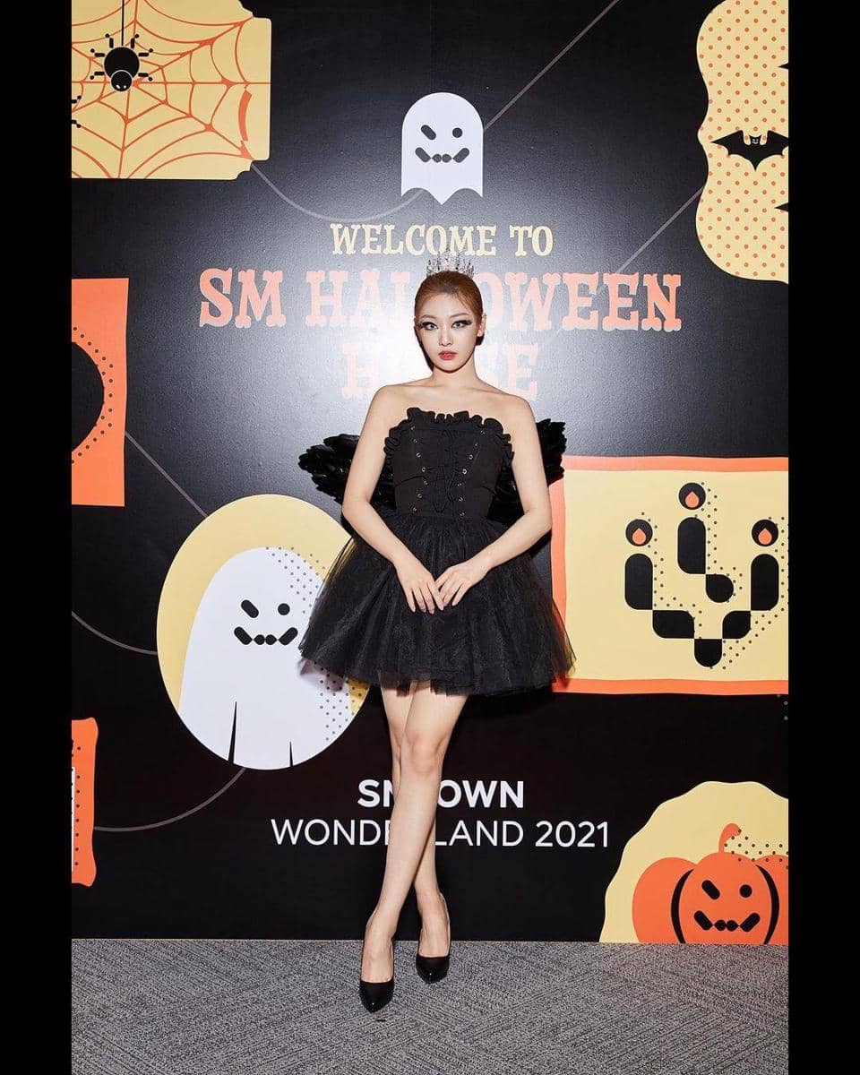 instagram.com/smtown