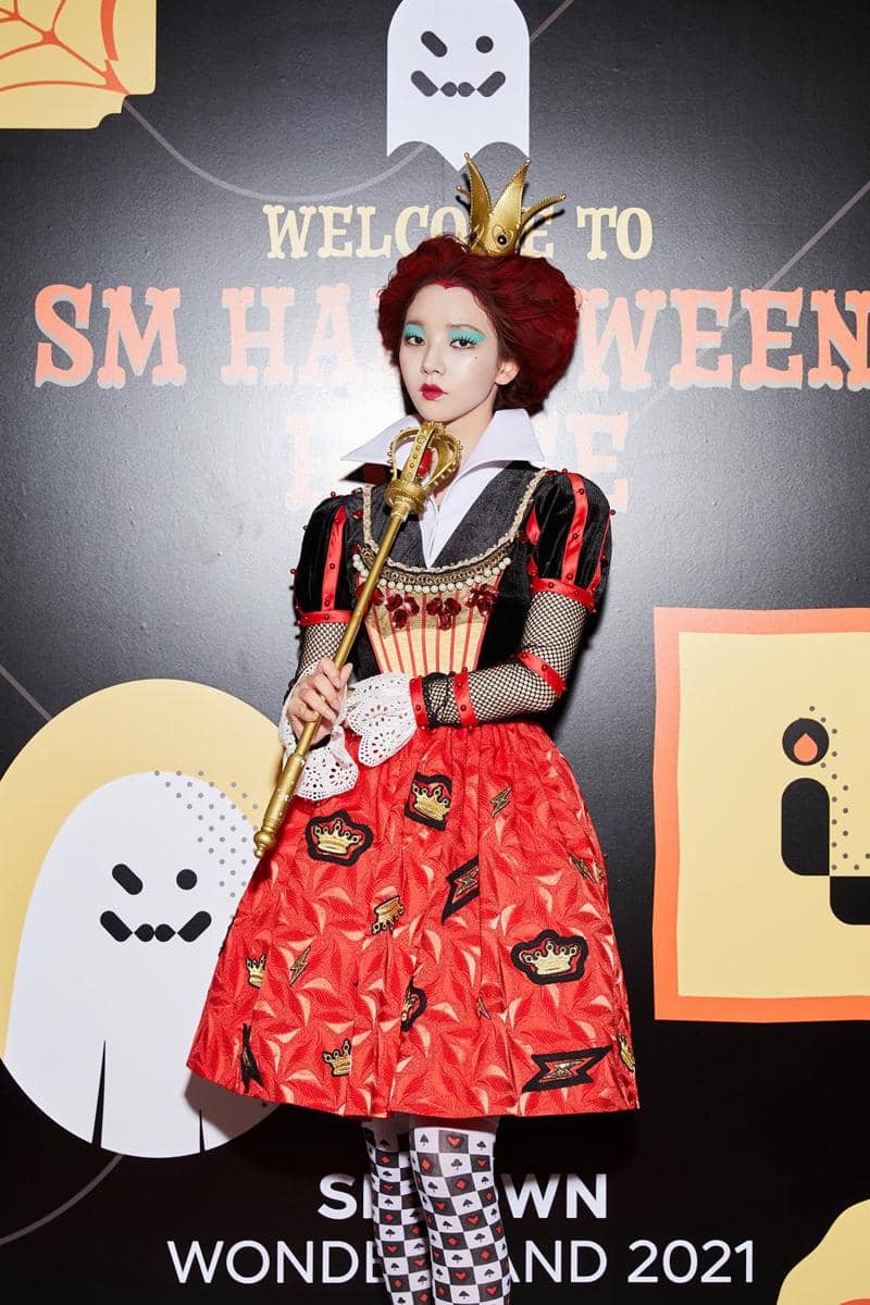 twitter.com/SMTOWNGLOBAL