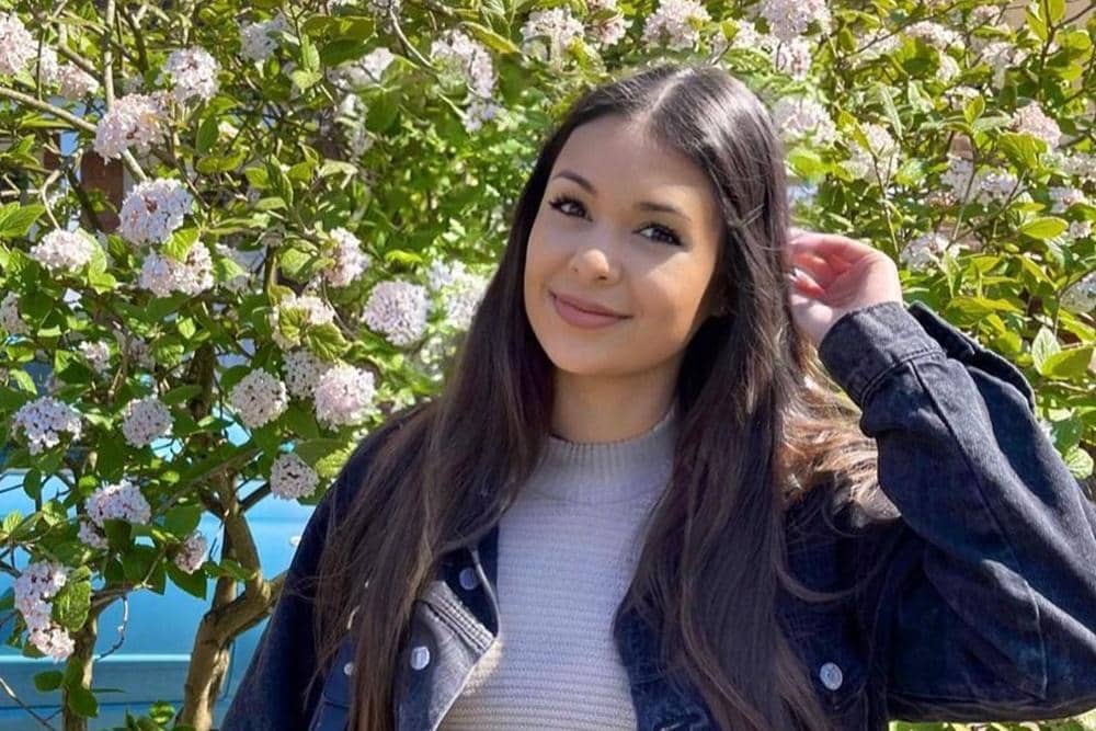 Instagram.com/ria.travelwithmeri