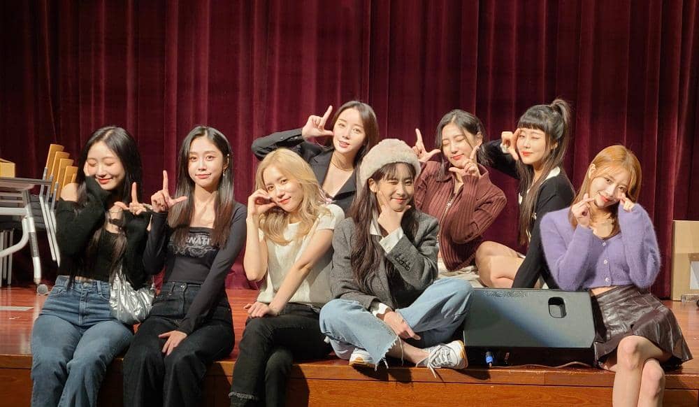 twitter.com/Official_LVLZ