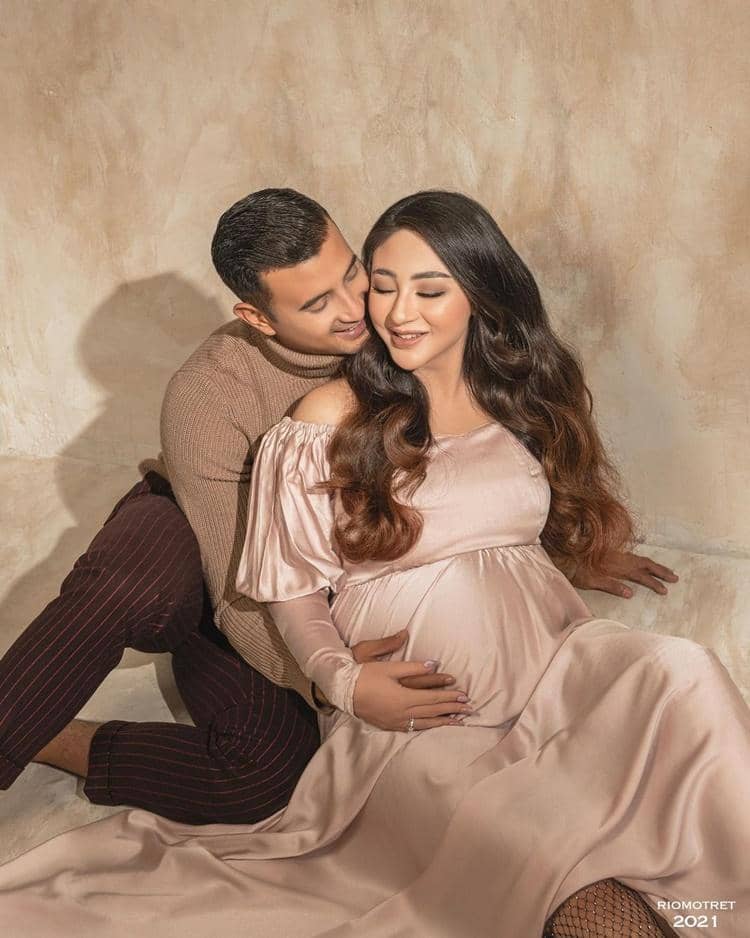 Instagram.com/alisyakieb