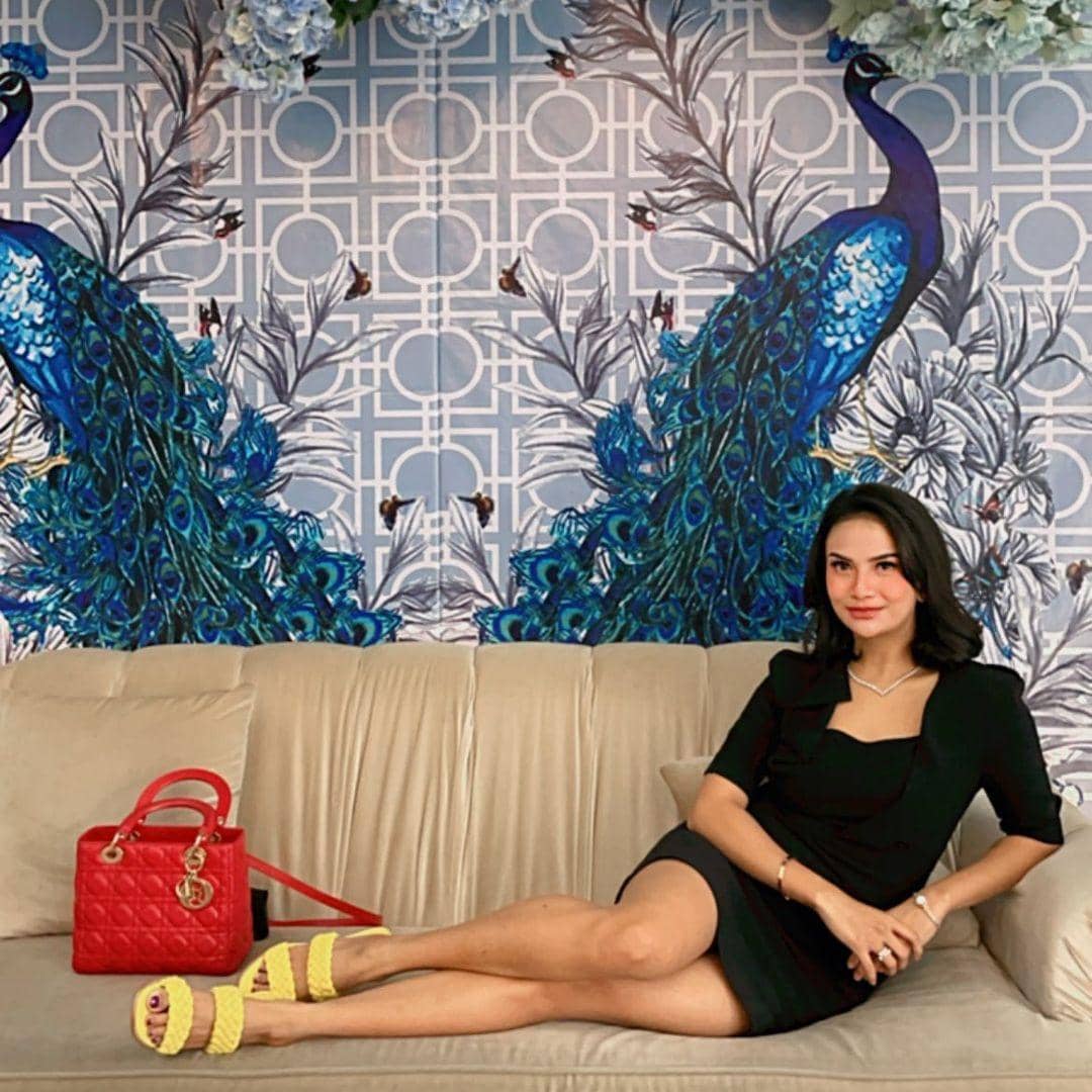 instagram.com/vanessaangelofficial