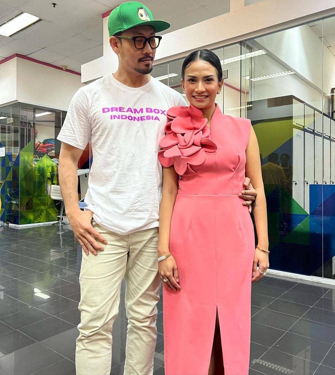 instagram.com/vanessaangelofficial