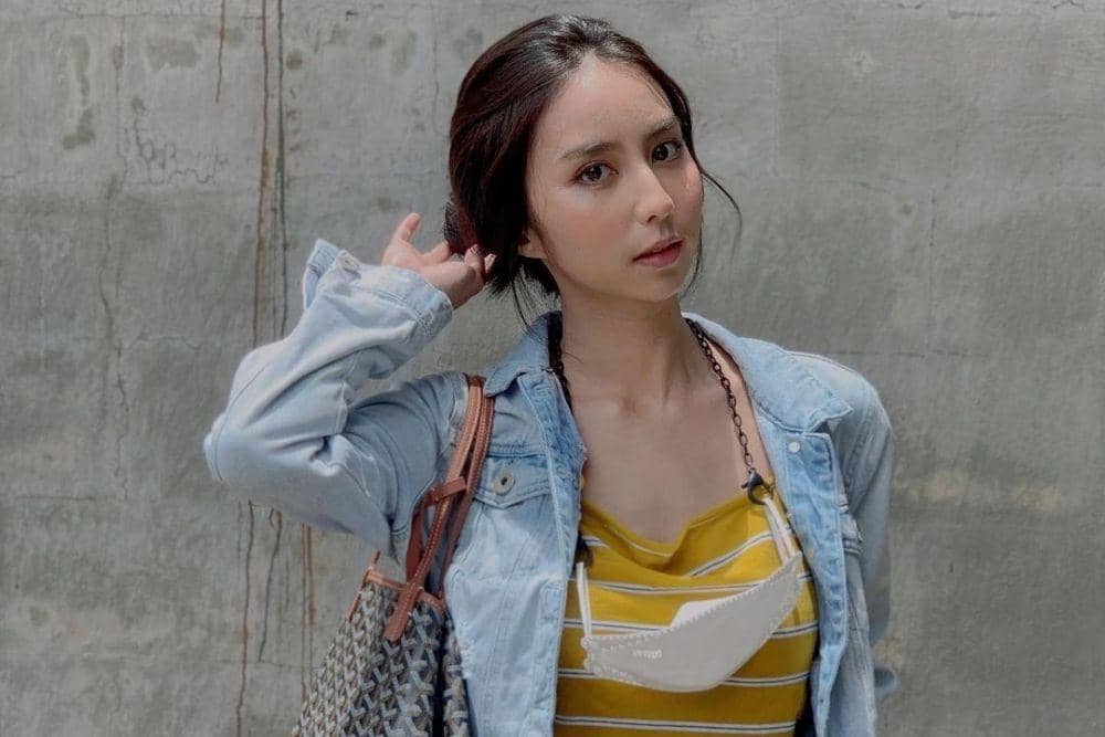 instagram.com/clairineclay