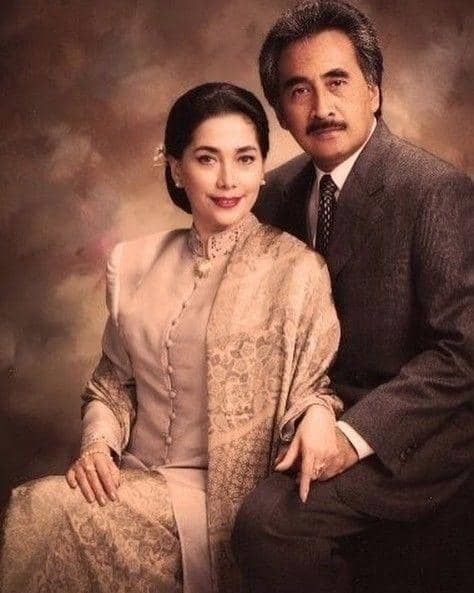 instagram.com/widyawati_sophiaan