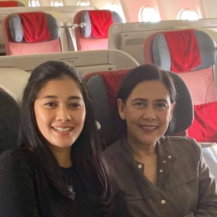 Instagram.com/lydiakandou_