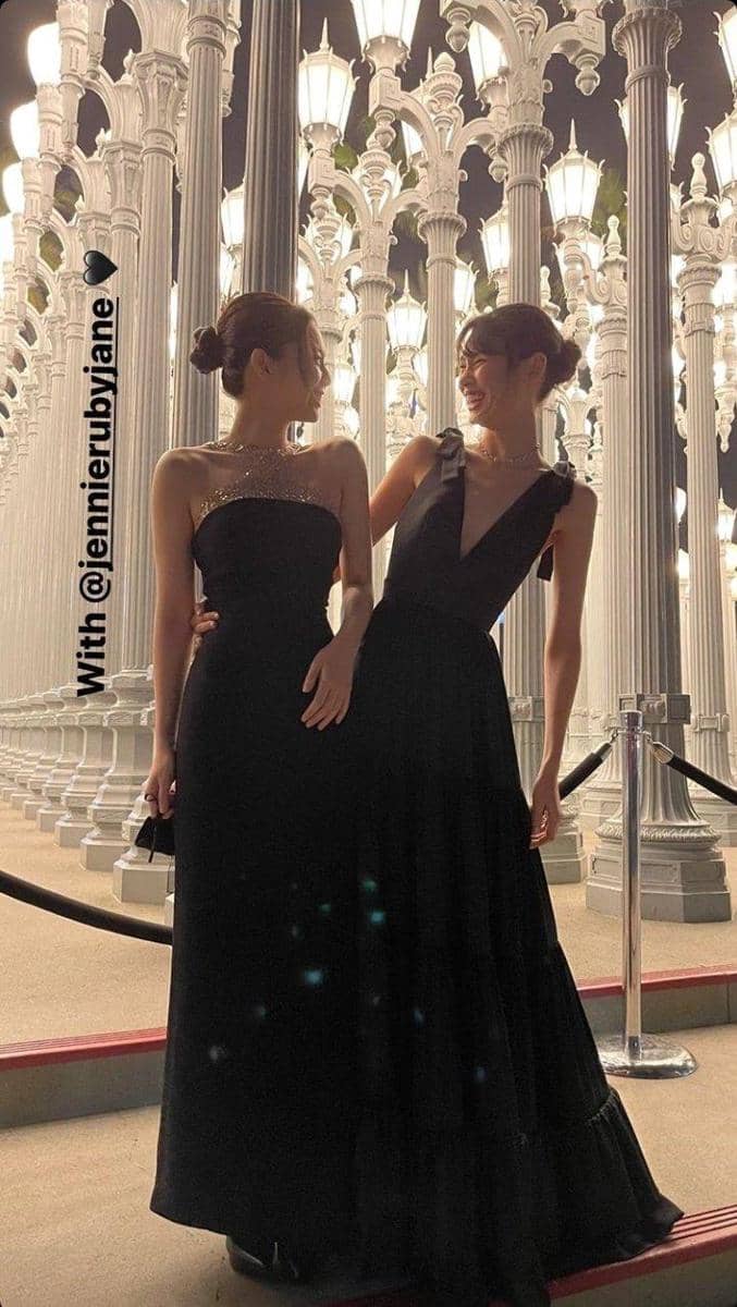 instagram.com/hoooooyeony