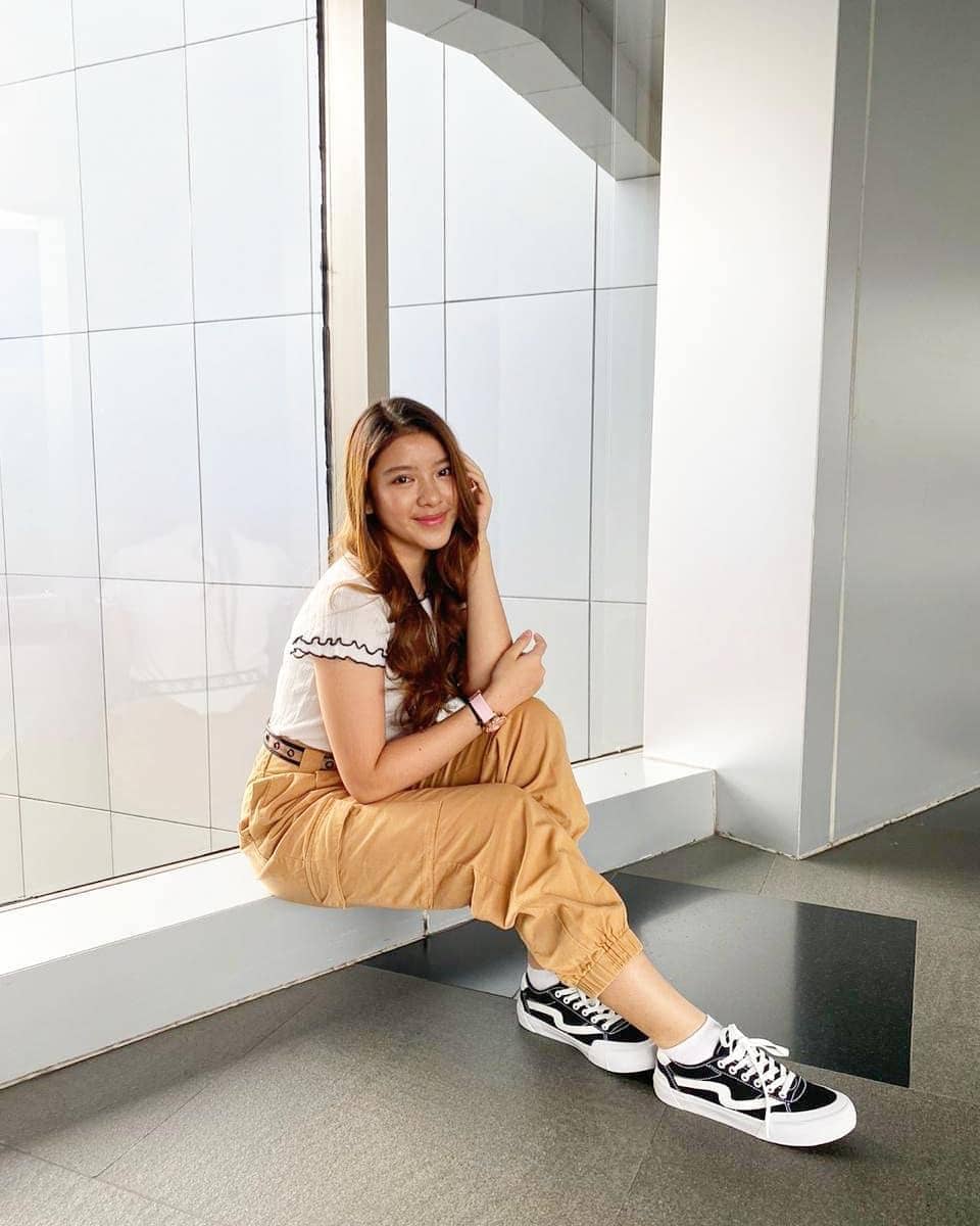 instagram.com/tiaraandini