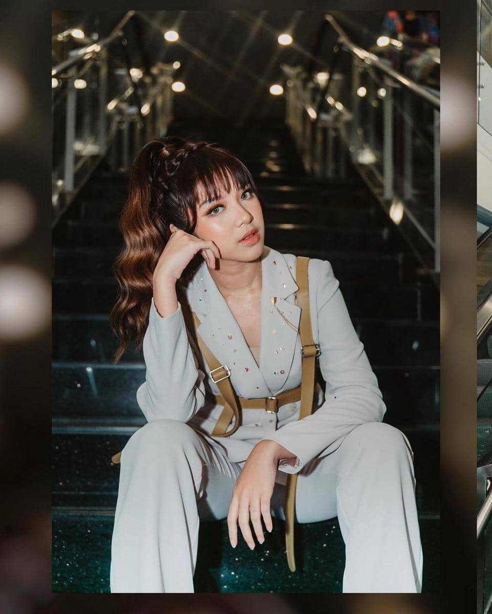 instagram.com/tiaraandini