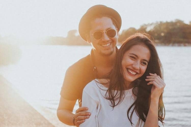 instagram.com/pevpearce