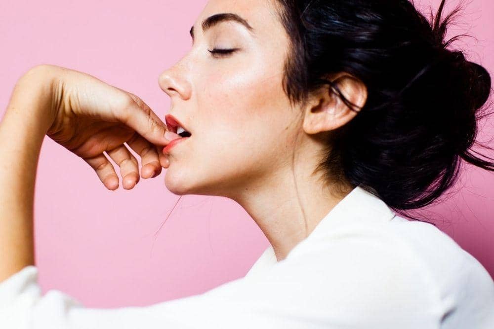 Penyebab Kuku Rapuh dan Mudah Patah, self.com