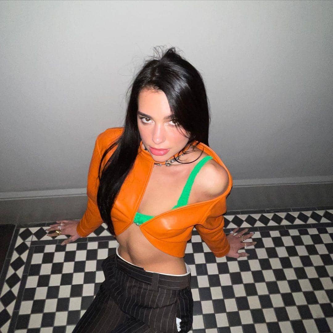 instagram.com/dualipa