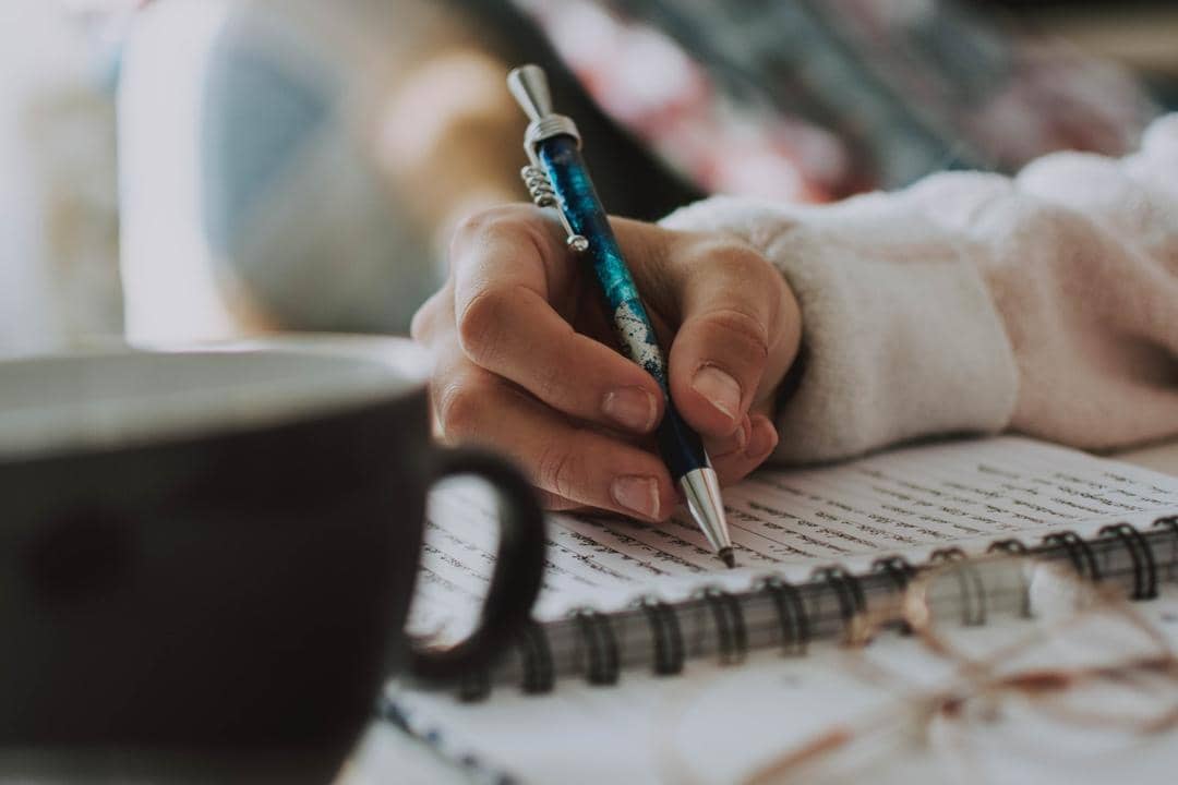 Unsplash.com/Lilartsy