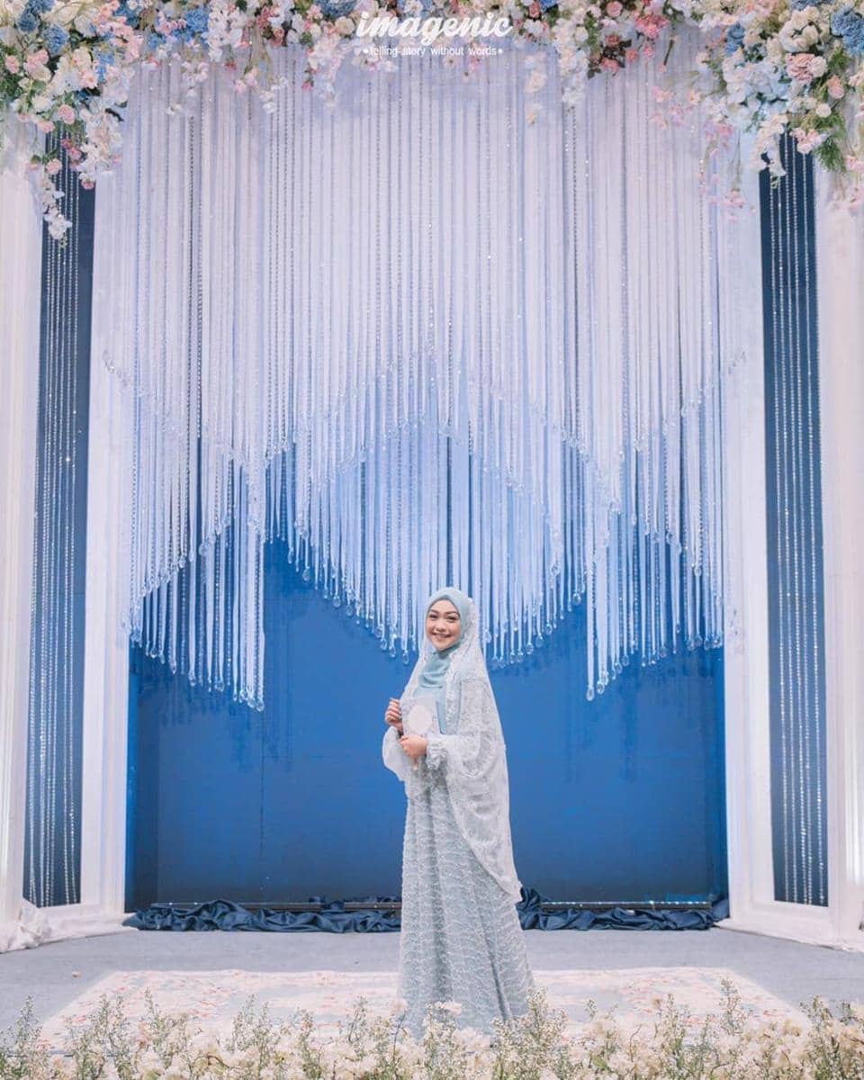 instagram.com/riaricis1795