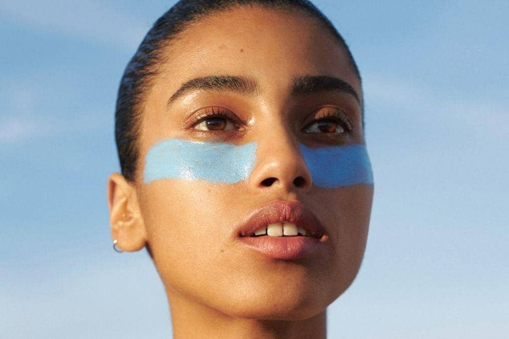 Cara Membuat Kulit Bersih dan Bersinar, vogue.com