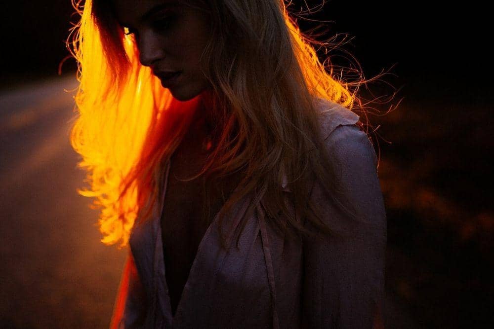 Tips Mengatasi Rambut Lepek dan Bau, goodfon.com