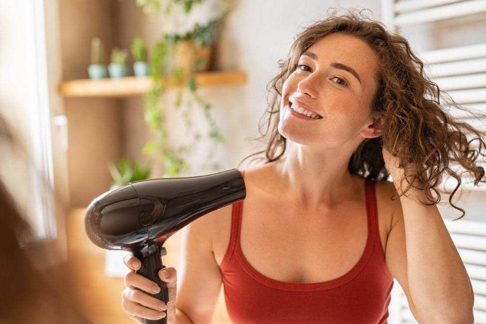 Cara Mengatasi Rambut Bercabang Tanpa Harus Dipotong, crodapersonalcare.com