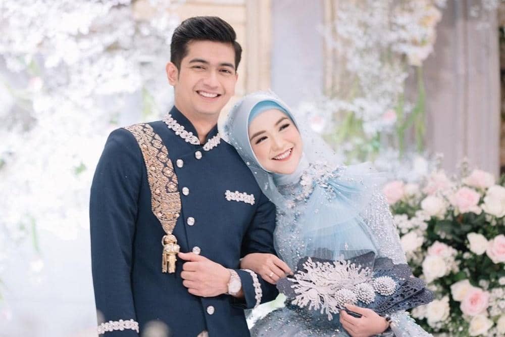 Instagram.com/riaricis1795