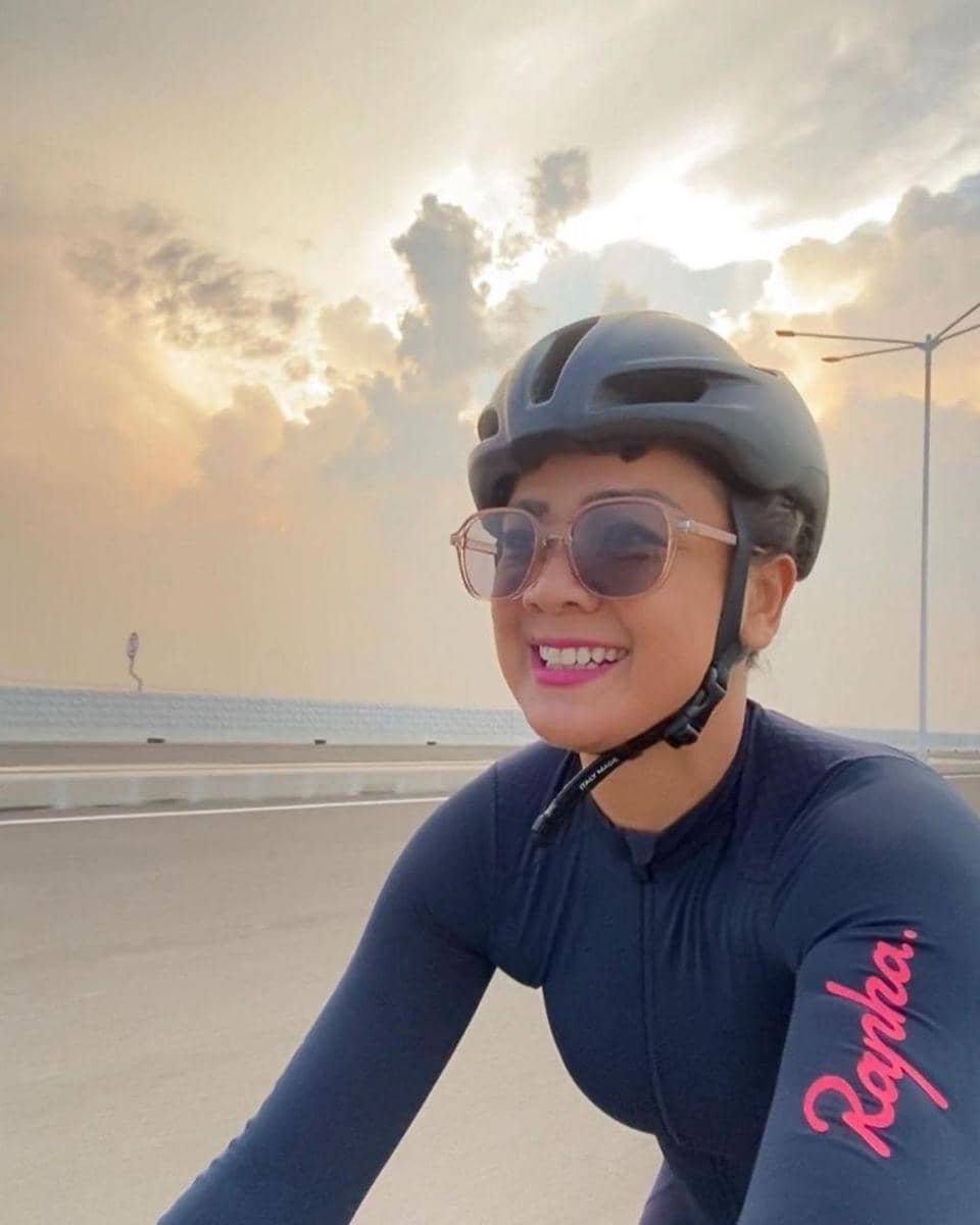 Instagram.com/nirinazubir_