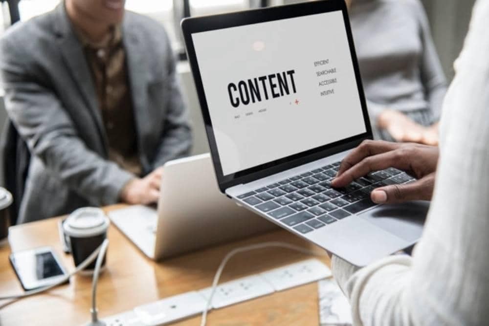 freepik.com/rawpixel-com