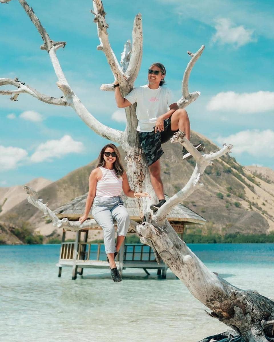 Instagram.com/nirinazubir_