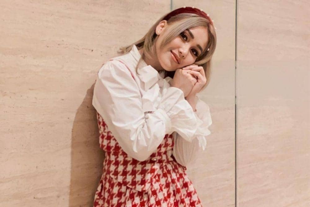 instagram.com/ayutingting92