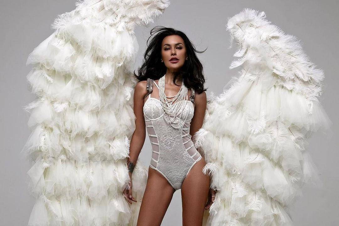 Deretan Gaya Sophia Latjuba yang Bikin Heboh Media Sosial