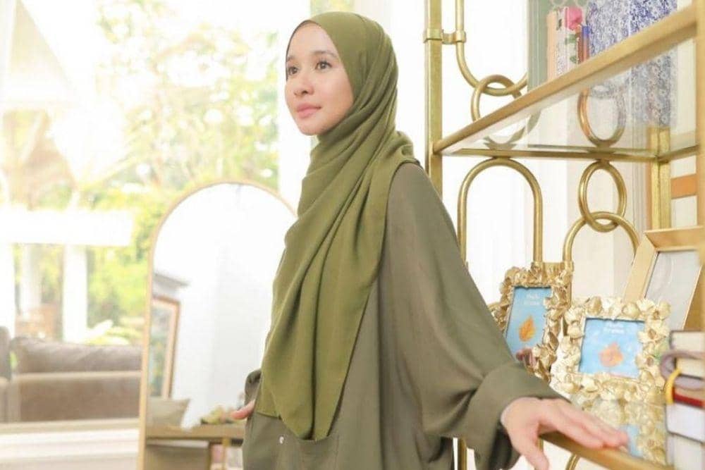 instagram.com/laudyacynthiabella