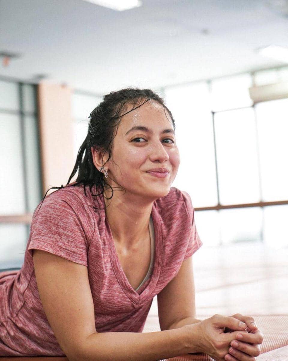 instagram.com/pevpearce