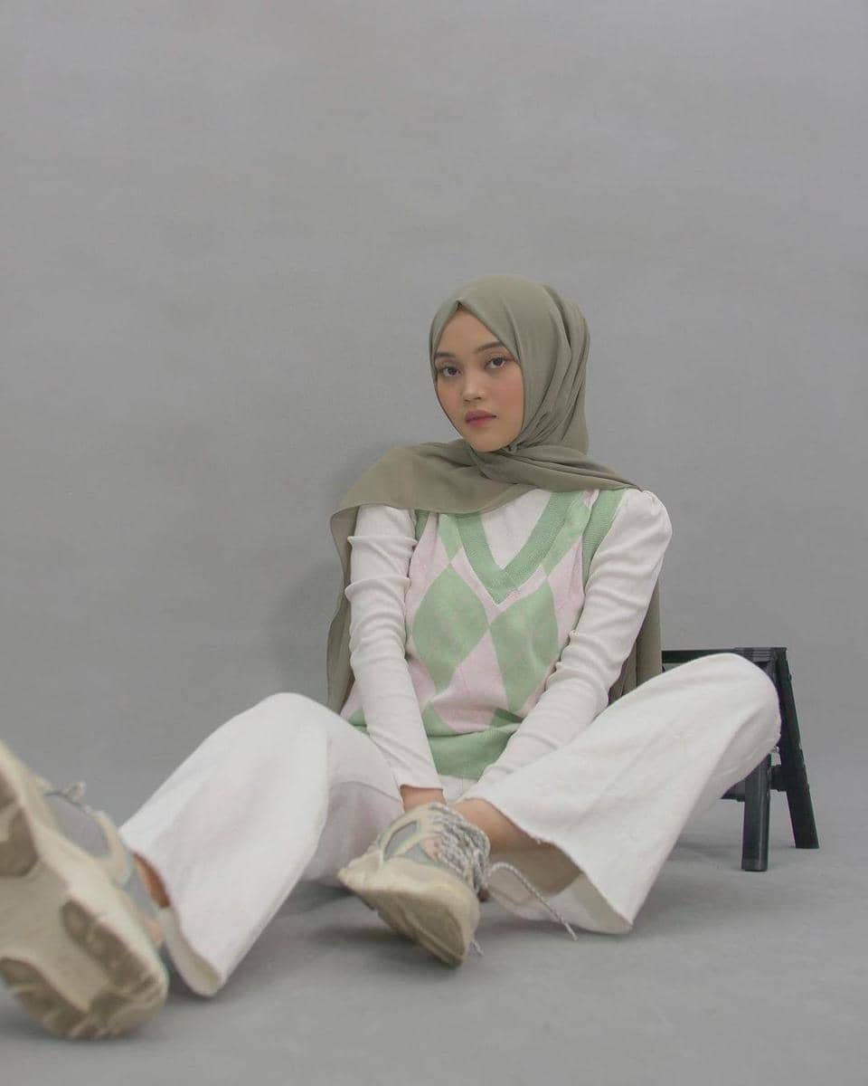 instagram.com/putridelinaa