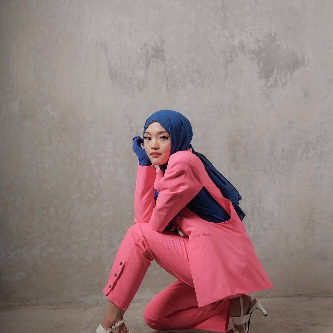 instagram.com/putridelinaa