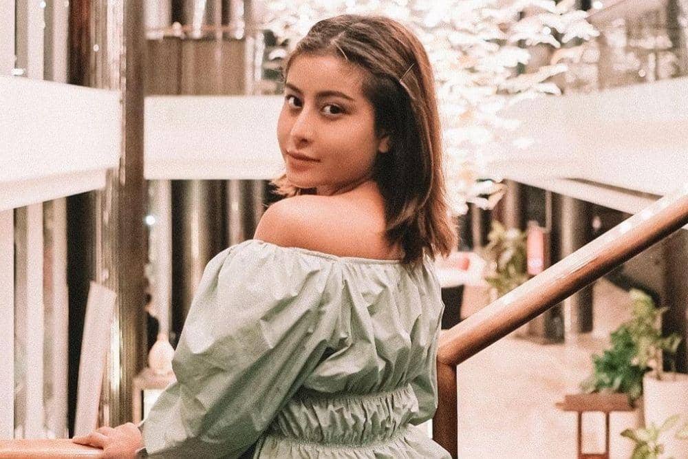 instagram.com/awkarin