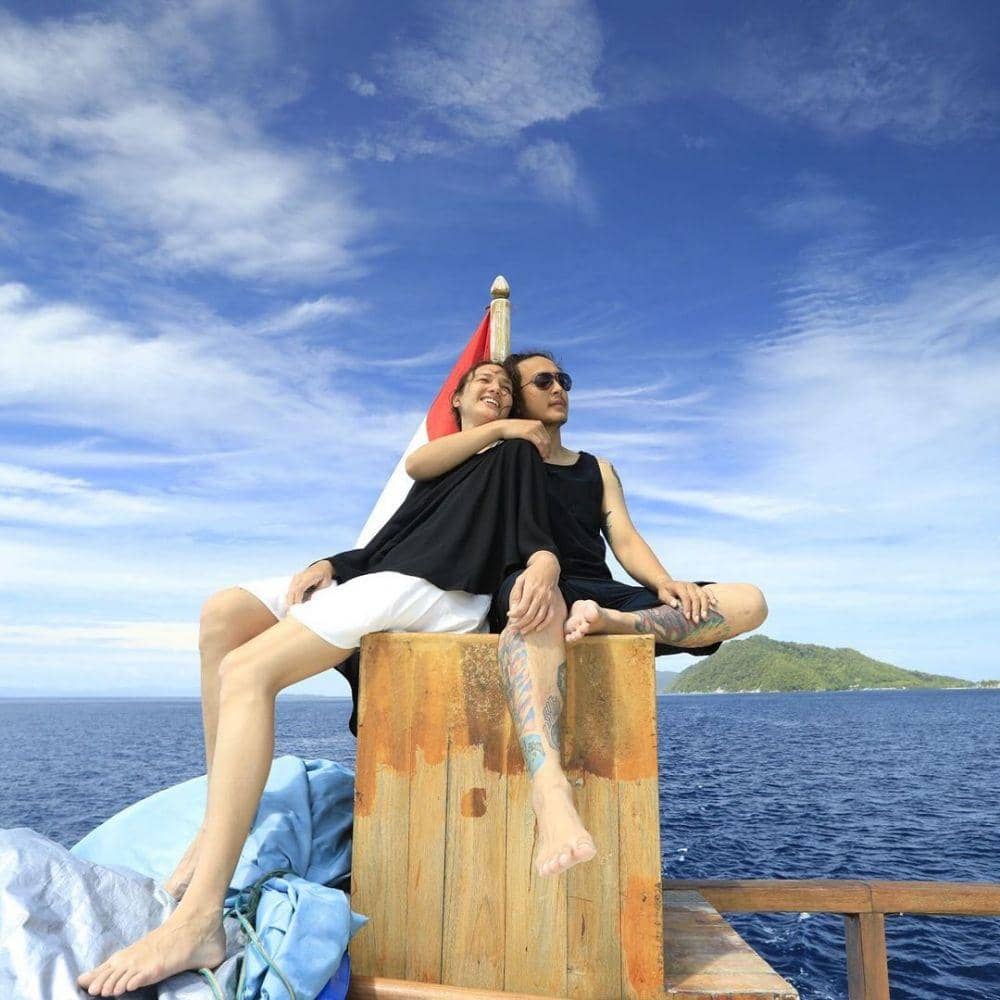 Instagram.com/nadinelist